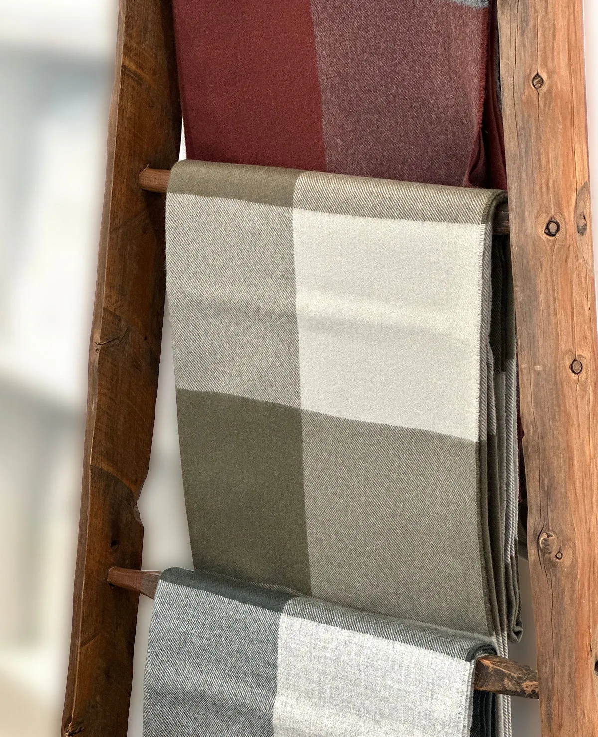Buffalo Check Throw Putty/Ivory