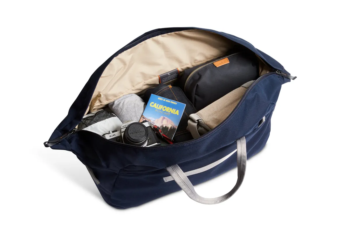 Classic Weekender 45L - Navy