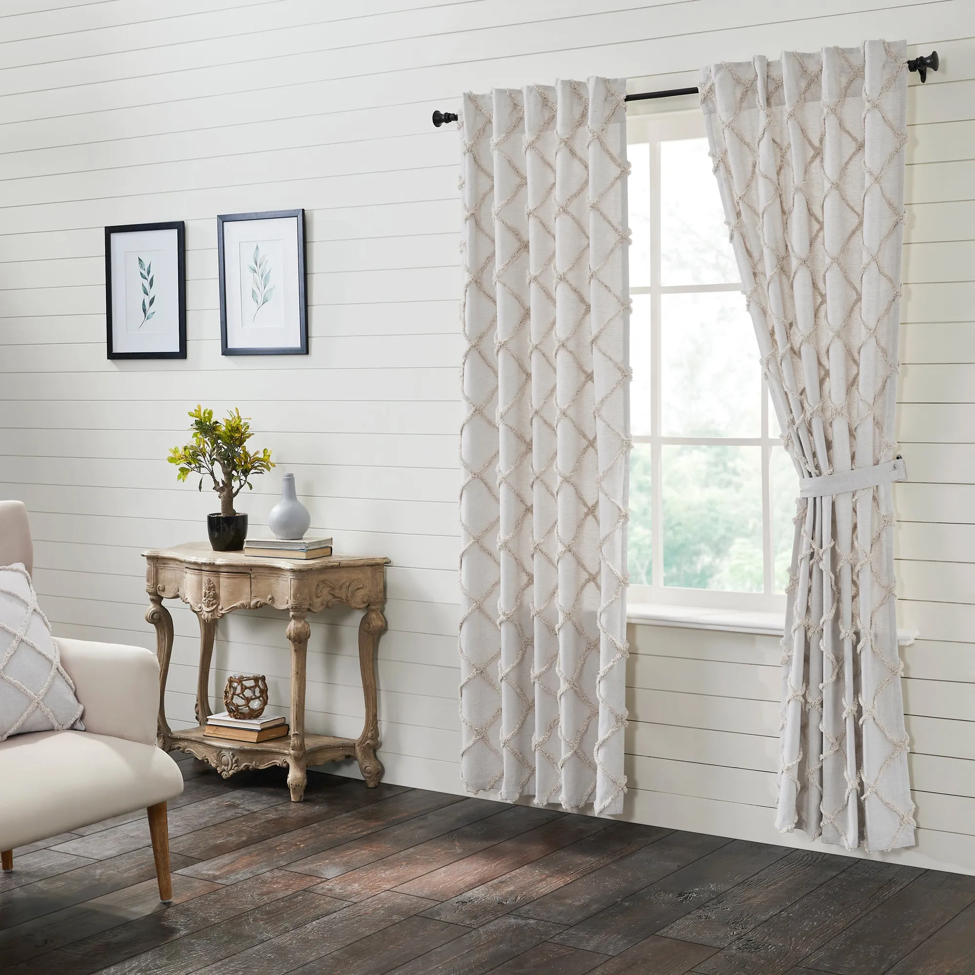 Frayed Lattice Panel Set of 2